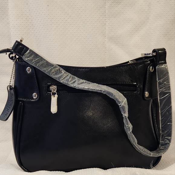 Chenson Handbag. Color Black. - Picture 5 of 13